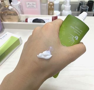 [후르디아] 민감피부를 위한 무기자차 논나노 아보카도 선크림 — 5점을 준 리뷰어가 2023년 4월 올린 사용 사진