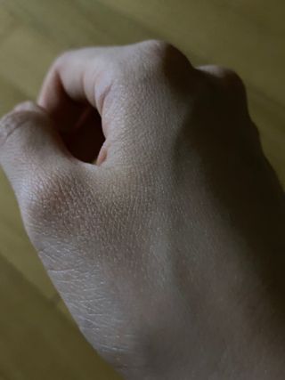 [후르디아] 올리브영 저자극 비건바디로션 — 5점을 준 리뷰어가 2023년 3월 올린 사용 사진