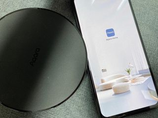 아카라 집 밖에서도 집 안을 돌봐주는 스마트 리모컨 — 5점을 준 리뷰어가 2022년 6월 올린 사용 사진