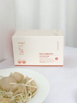 12월 15일 출시, 건강기능식품 브랜드 본리브 나 다운 시작 제품 3종 — 5점을 준 리뷰어가 2021년 2월 올린 사용 사진