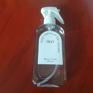 디어포레스트 숲속의 하루 패브릭미스트 (섬유향수/ 룸스프레이) 200ml — 5점을 준 리뷰어가 2022년 7월 올린 사용 사진