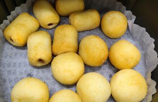 Dog&Ball 독앤볼 [Dog&Ball] 미니찹쌀볼도그 찹쌀치즈볼 — 4점을 준 리뷰어가 2021년 9월 올린 사용 사진