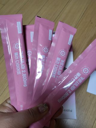 주식회사 얼굴반쪽 [얼굴반쪽 가르시니아 2,800mg] x 14포 1주 젤리 다이어트 보조제 체지방감소 — 4.5점을 준 리뷰어가 2021년 12월 올린 사용 사진