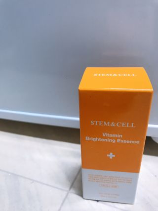 체르엠 스템앤셀 비타민 브라이트닝 에센스 30ml 1개 — 5점을 준 리뷰어가 2021년 9월 올린 사용 사진