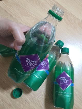 몽베스트 Montbest with Sparkling water Plain 20병 — 5점을 준 리뷰어가 2021년 11월 올린 사용 사진