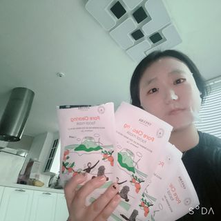 세뚜아(Cettua) 나우[세뚜아] 포어 클리어링 마스크 Cettua Pore Clearing facial mask 4매 — 4점을 준 리뷰어가 2024년 2월 올린 사용 사진