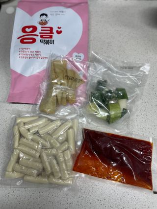 응큼떡볶이 — 5점을 준 리뷰어가 2021년 3월 올린 사용 사진