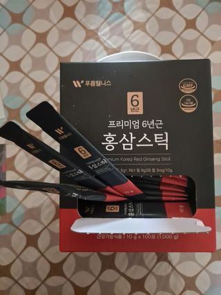 [푸름웰니스] 프리미엄 6년근 홍삼스틱 3mg x 100포 — 5점을 준 리뷰어가 2022년 3월 올린 사용 사진