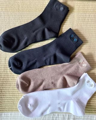 [사이즈가 있는 양말 필로이] 남/여 골지 발목 양말 4족 세트 남【S, M, L, XL】여【S, M, L】_컬러 랜덤 — 5점을 준 리뷰어가 2022년 6월 올린 사용 사진