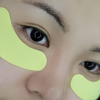 세뚜아(Cettua) [세뚜아] 비타풀 아이 패치 Cettua Vita-Full Eye Patch — 4.5점을 준 리뷰어가 2023년 9월 올린 사용 사진