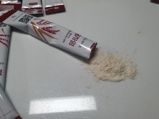 하루 1포로 콜레스테롤, 유산균, 고역가 소화효소까지 한번에 섭취! 다온바이오 홍자임 1개월분(30포) — 5점을 준 리뷰어가 2022년 11월 올린 사용 사진