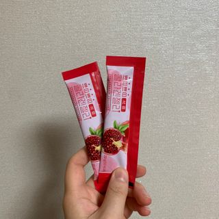 헬스업_쁘띠쁘띠석류콜라겐젤리_20g x 14포 — 5점을 준 리뷰어가 2020년 12월 올린 사용 사진