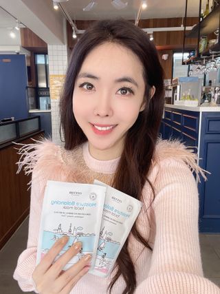 세뚜아(Cettua) [세뚜아] 모이스처 밸런싱 페이셜 마스크 Cettua Moisture Balancing Facial Mask 5매 — 5점을 준 리뷰어가 2024년 4월 올린 사용 사진
