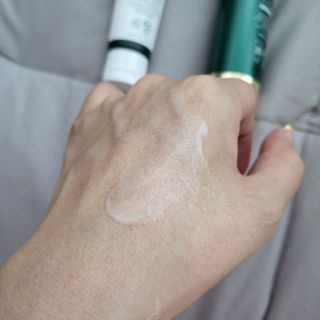 [보아코] 펩타보르 125 볼륨 에센스+  리페어 크림 — 5점을 준 리뷰어가 2022년 4월 올린 사용 사진