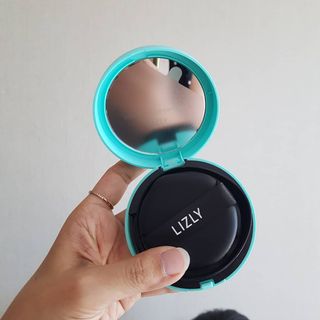 리즐리 씨슬릭 톤업 쿨링 쿠션 15g — 5점을 준 리뷰어가 2021년 7월 올린 사용 사진