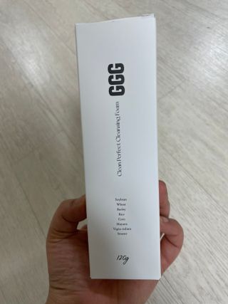 지지지 클린 퍼펙트 클렌징폼 120g — 5점을 준 리뷰어가 2022년 2월 올린 사용 사진