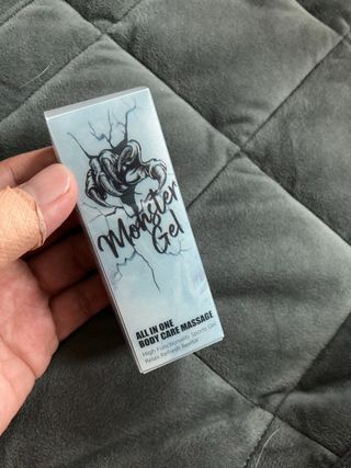 [바록스] 류현진 올인원 바디릴렉싱 몬스터겔 50ml — 3점을 준 리뷰어가 2021년 4월 올린 사용 사진