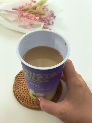 바리스타룰스 돌체 라떼 — 5점을 준 리뷰어가 2023년 4월 올린 사용 사진