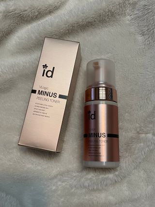 아이디플라코스메틱 아이디 브이로직 마이너스 필링 토너 110ml — 5점을 준 리뷰어가 2022년 1월 올린 사용 사진