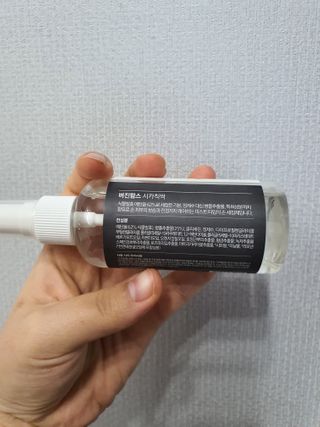 [버진팜스]알콜냄새NO, 세정제 최초 병풀담은 손항균미스트 2개 — 5점을 준 리뷰어가 2021년 1월 올린 사용 사진