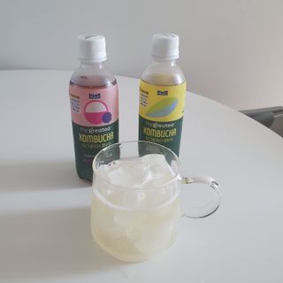 더그레잇티 콤부차 300ml *12개입 (오리지널 6개+베리리치 6개) — 4점을 준 리뷰어가 2022년 7월 올린 사용 사진