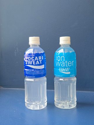 [동아오츠카] 포카리스웨트  500ml PET + 이온워터 500ml PET — 5점을 준 리뷰어가 2025년 6월 올린 사용 사진
