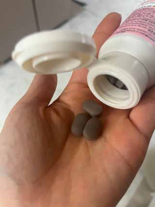 닥터피엔티 [Dr.PNT] 하루 2알로 건강한 다이어트! 한겨울에도 체지방만 쏙~ 슬림핏 다이어트 — 4점을 준 리뷰어가 2023년 2월 올린 사용 사진