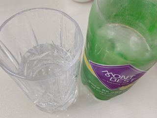 몽베스트 Montbest with Sparkling water Lemon OR Lime 20병(랜덤) — 5점을 준 리뷰어가 2021년 10월 올린 사용 사진