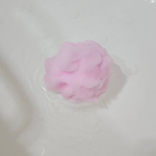주식회사 권브라더스 [권브라더스] 목욕놀이 필수템, 핑키공주 유아버블클렌저 300ml 대용량 몽글몽글 구름 속 딸기향 — 5점을 준 리뷰어가 2022년 1월 올린 사용 사진