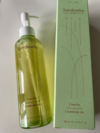 스킨큐어 산다화 순한 클렌징 동백 오일 200ml — 5점을 준 리뷰어가 2023년 3월 올린 사용 사진