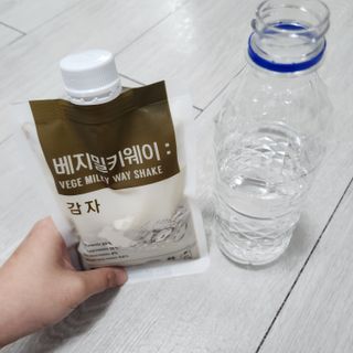 클린24시간 베지밀키웨이 감자 쉐이크 1세트 (5개) — 5점을 준 리뷰어가 2022년 10월 올린 사용 사진