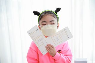 [이지아 마스크] 애니가드 더솔루션마스크, 컬러 10종 [대형/소형] — 5점을 준 리뷰어가 2021년 4월 올린 사용 사진