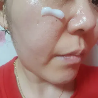 리더스코스메틱 리더스 카밍 바이오틱스 크림 마스크 — 5점을 준 리뷰어가 2021년 10월 올린 사용 사진