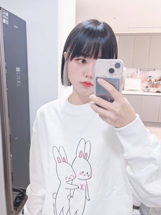 [포플X베니] 쓰담 베니 맨투맨 (기모) / 굳럭 베니 맨투맨 / 출근길 베니 맨투맨 — 5점을 준 리뷰어가 2022년 11월 올린 사용 사진