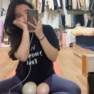 트라택 쿠셔닝 웨이트볼 0.5kg + 1kg SET — 5점을 준 리뷰어가 2022년 6월 올린 사용 사진