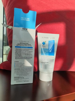 랑벨 수퍼내츄럴 아쿠아 수딩 크림 100ml — 5점을 준 리뷰어가 2022년 4월 올린 사용 사진