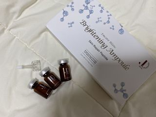 제이앤디바이오 앙코르 블랑 브라이트닝 앰플 — 4점을 준 리뷰어가 2022년 2월 올린 사용 사진