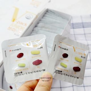 [안국약품] 브이팩 올인원 멀티바타민 주니어용 — 5점을 준 리뷰어가 2021년 3월 올린 사용 사진