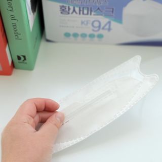 데일리브레스황사마스크KF94대형 데일리브레스 황사방역마스크 KF94 대형 — 5점을 준 리뷰어가 2021년 4월 올린 사용 사진