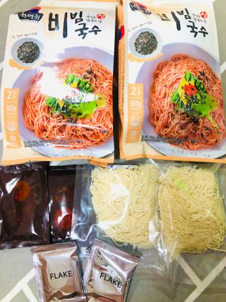 [한면원] 비빔국수 2인분 — 5점을 준 리뷰어가 2022년 8월 올린 사용 사진