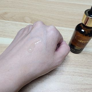스킨큐어 산다화 비타민c 화이트닝 에센스 30ml — 5점을 준 리뷰어가 2023년 9월 올린 사용 사진