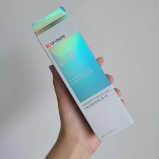 리더스코스메틱 리더스 카밍 바이오틱스 에센스 워터 — 5점을 준 리뷰어가 2021년 6월 올린 사용 사진