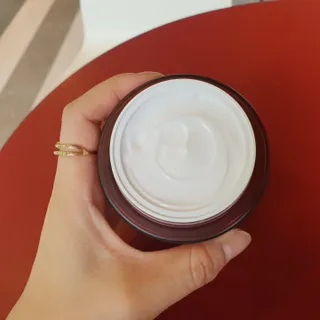 베르비아떼 레드파인 타이트닝 크림 50ml — 5점을 준 리뷰어가 2023년 7월 올린 사용 사진