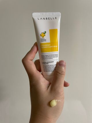 랑벨 비타 에너지 잡티 크림 75ml (피부 속 기미완화크림) — 5점을 준 리뷰어가 2022년 5월 올린 사용 사진