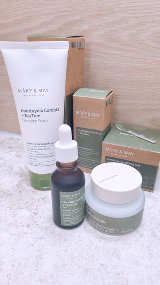 마리엔메이 센서티브 수딩 젤 크림 + 어성초 티트리 추출물 세럼 + 어성초 티트리 모공 클렌징 폼 — 5점을 준 리뷰어가 2021년 8월 올린 사용 사진
