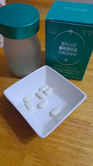 체인미 엘라스틴 콜라겐으로 이뻐진데이 500mg x 30정 — 5점을 준 리뷰어가 2021년 12월 올린 사용 사진