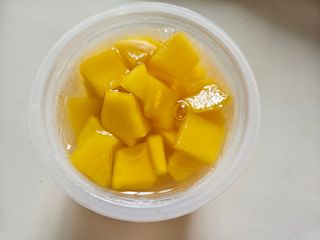 돌 [Dole]자연 그대로! Dole 후룻볼 113G*4입X 3박스(4가지 맛中 랜덤발송) — 5점을 준 리뷰어가 2024년 6월 올린 사용 사진