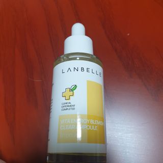 랑벨 비타 에너지 잡티 앰플 50ml 고농축 비타민, 저자극, 수분 촉촉, 미백 앰플 — 5점을 준 리뷰어가 2022년 4월 올린 사용 사진