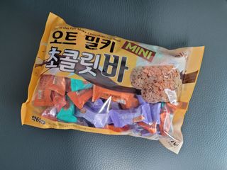 델리스 오트 밀키 초콜릿 바 — 4점을 준 리뷰어가 2022년 5월 올린 사용 사진