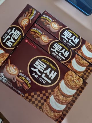 롯데제과 롯샌 카페크런치 — 5점을 준 리뷰어가 2021년 10월 올린 사용 사진